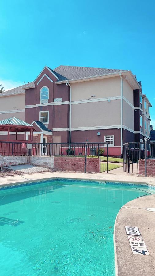 Quality Inn & Suites Augusta Fort Eisenhower Area Eksteriør bilde