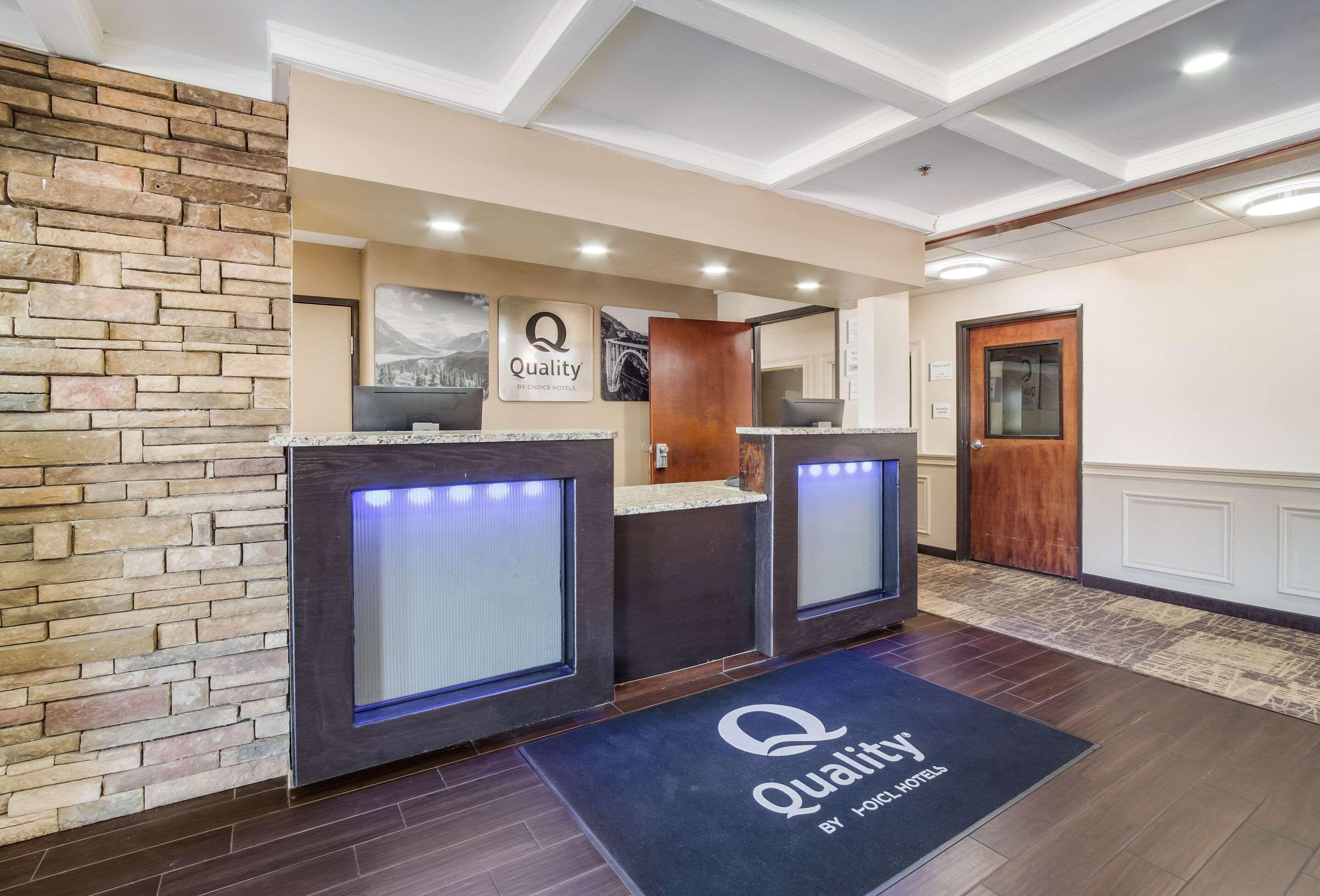 Quality Inn & Suites Augusta Fort Eisenhower Area Eksteriør bilde